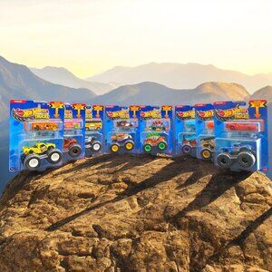 Hot Wheels Monster Trucks Bundle of 8 Motosaurus Bone Shaker Scorpedo Scorcher